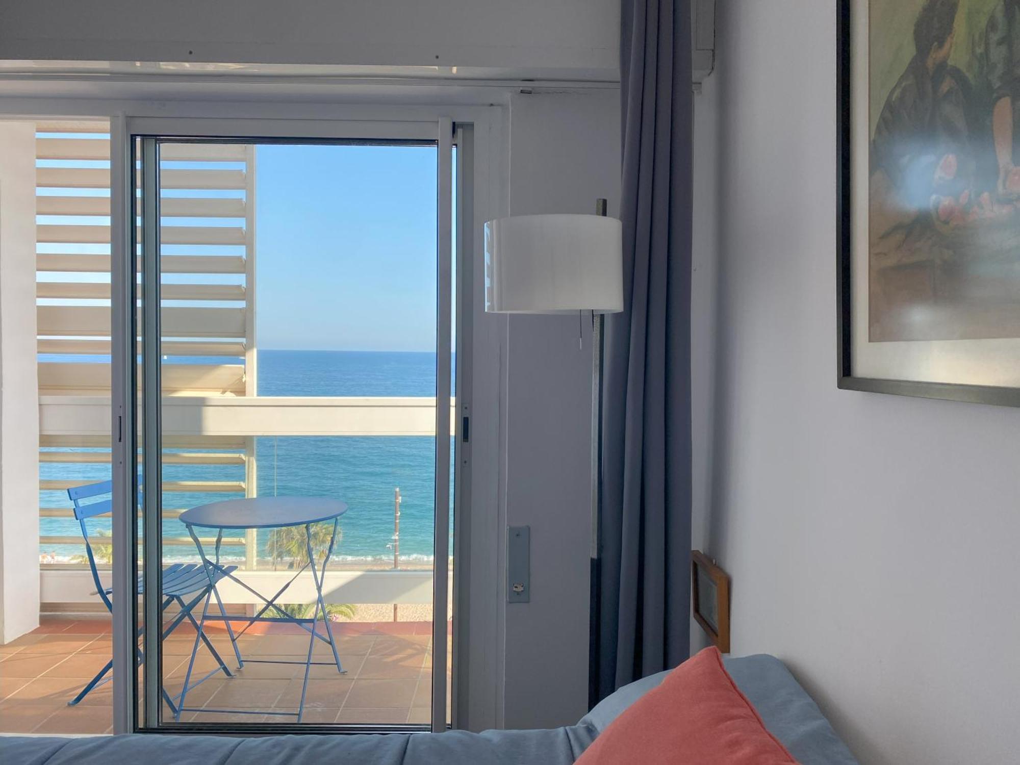 Mediterranean Apartment In Lloret De Mar Next To The Sea Екстериор снимка